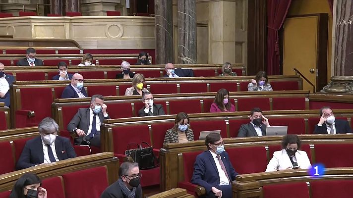 La polèmica de les llicències per edat trenca la confiança a la Mesa del Parlament