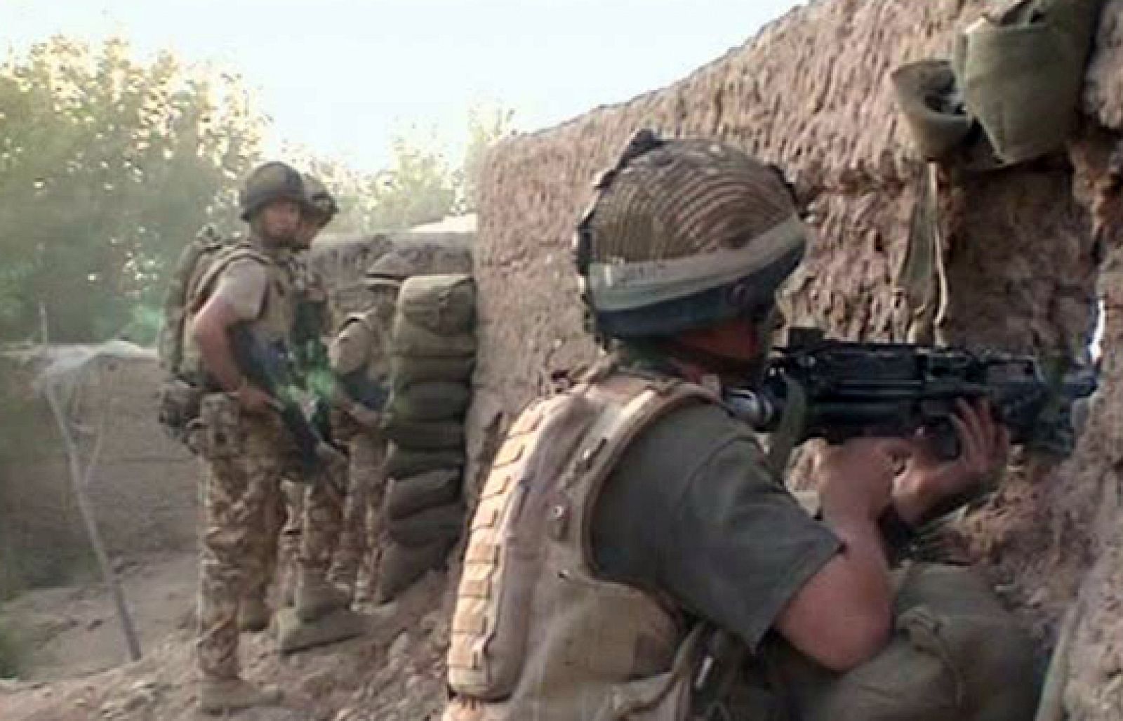 Brown quiere que las fuerzas internacionales empiecen a entregar el control a Afganistán | Ver