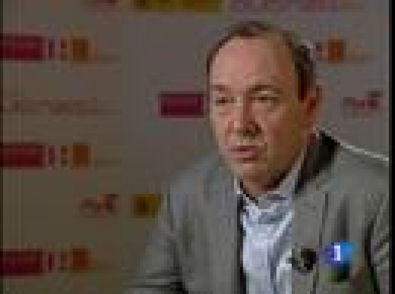 El actor Kevin Spacey se mete a productor en su nuevo proyecto | Ver