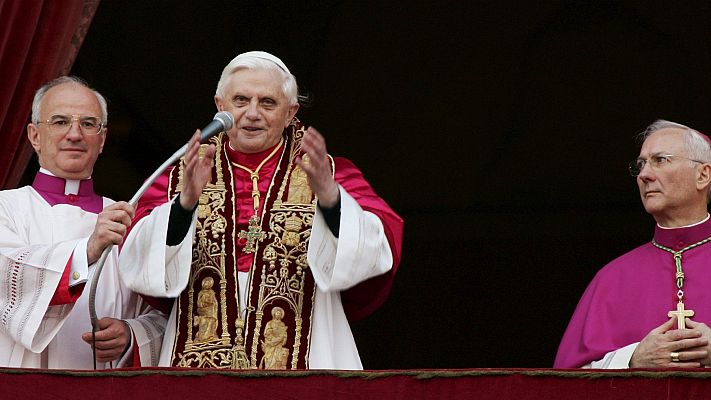 Telediario 1 - La Iglesia católica de Munich publica su informe sobre pederastia y señala a Benedicto XVI como encubridor