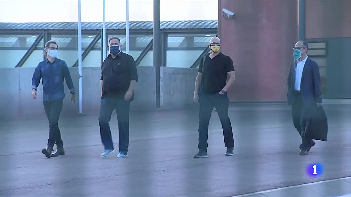 L'Informatiu - El Suprem entén manca de legitimació dels partits per recorre els indults