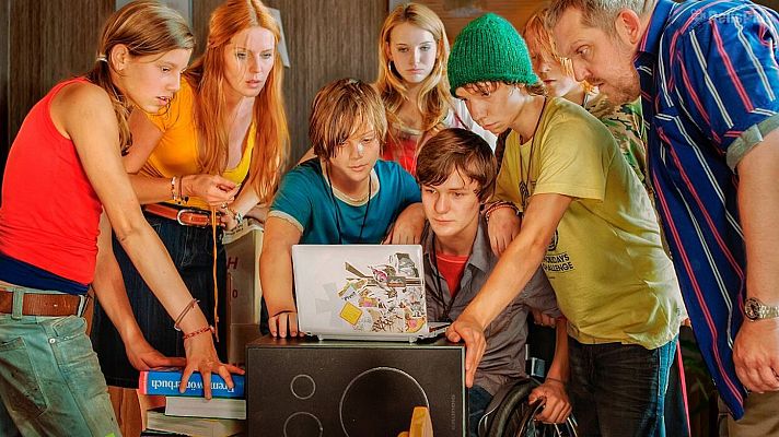 Cine internacional - Los cocodrilos atacan de nuevo