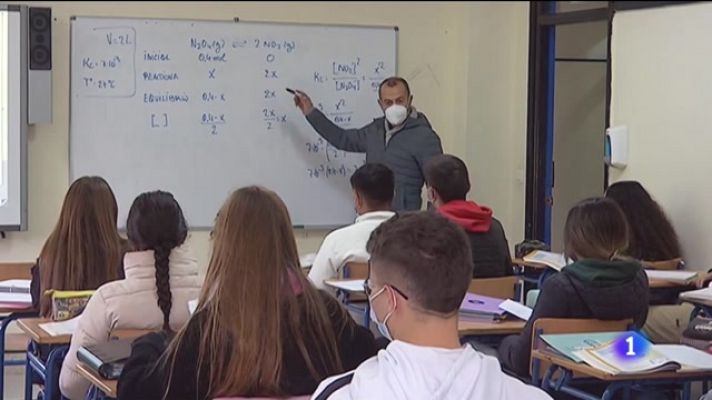 El Premio Educa 'Mejor Docente 2021' se queda en Cádiz