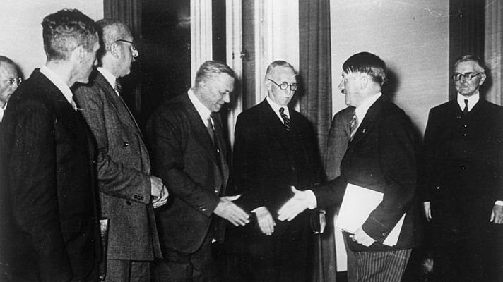 Los nazis y el dinero