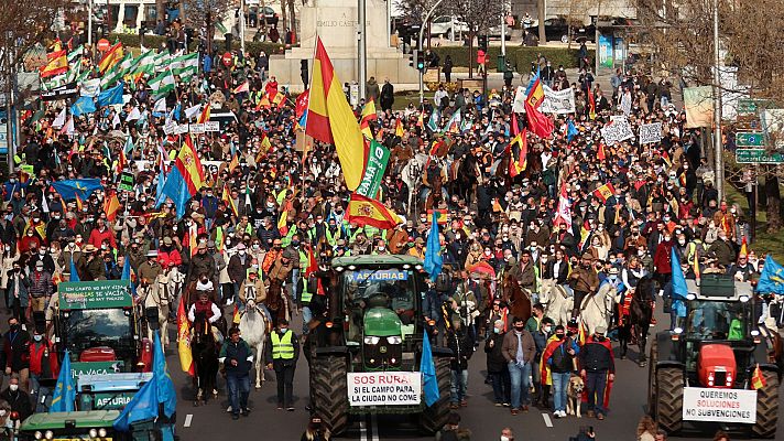 Telediario Fin de Semana - Protesta del mundo rural por la situación límite del campo