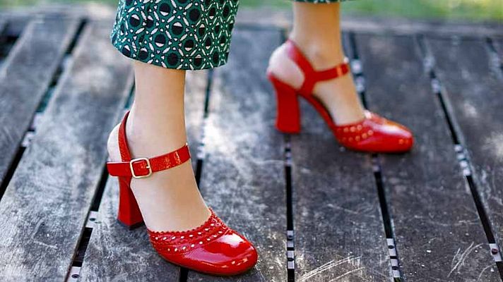 Flash moda - Chie Mihara: descubre su vibrante colección para este verano