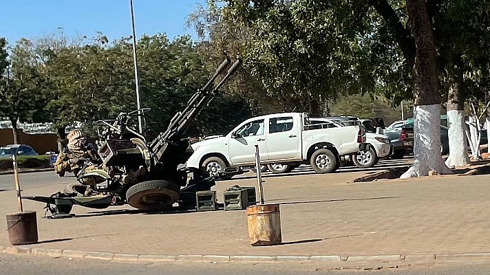 Informativo 24h - Detenido el presidente de Burkina Faso