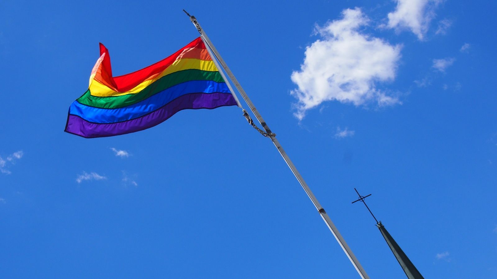 Sacerdotes y colaboradores de la Iglesia Católica alemana declaran su homosexualidad