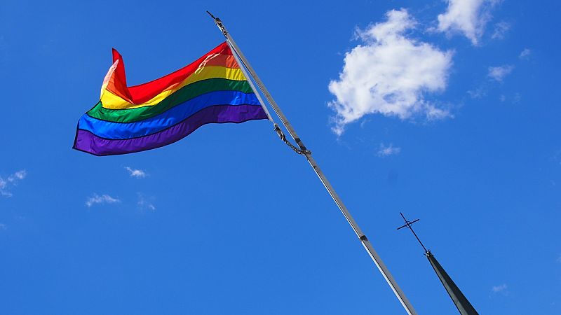 Decenas de sacerdotes y colaboradores de la Iglesia Católica alemana declaran su homosexualidad