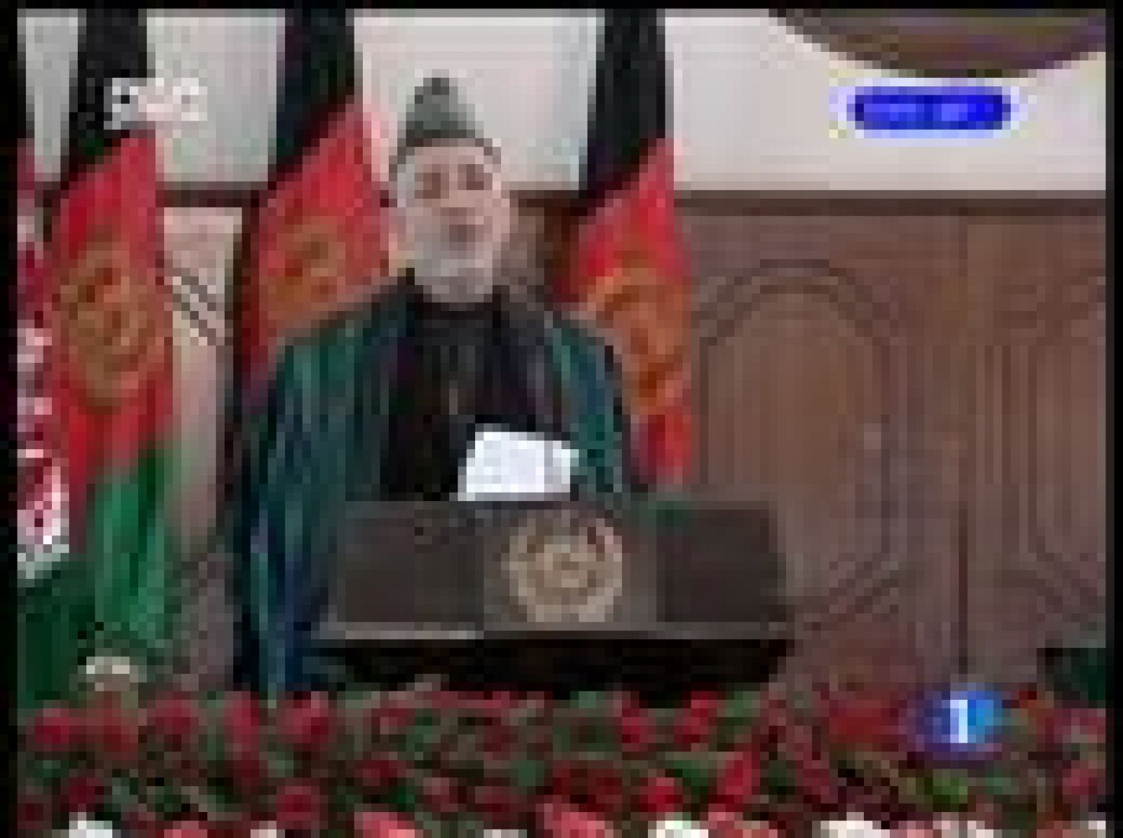Hamid Karzai jura su segundo mandato como presidente de Afganistán