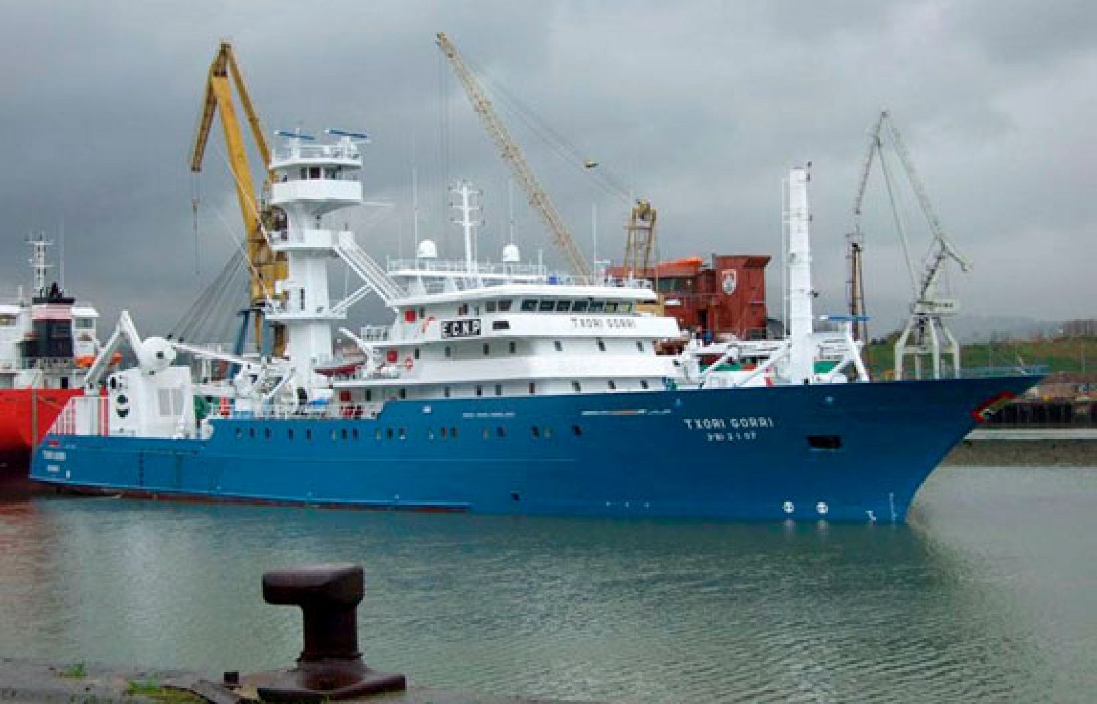 Los piratas han perseguido al pesquero durante varias millas.