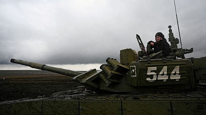 Rusia niega cualquier intención de atacar Ucrania mientras continúa con sus maniobras