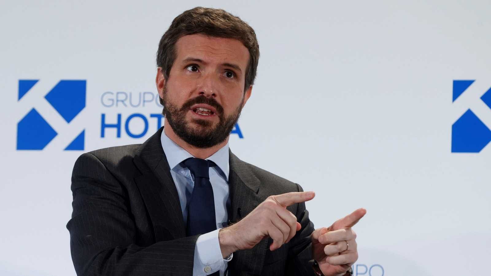 Casado llama a Sánchez para hablar sobre la crisis en Ucrania