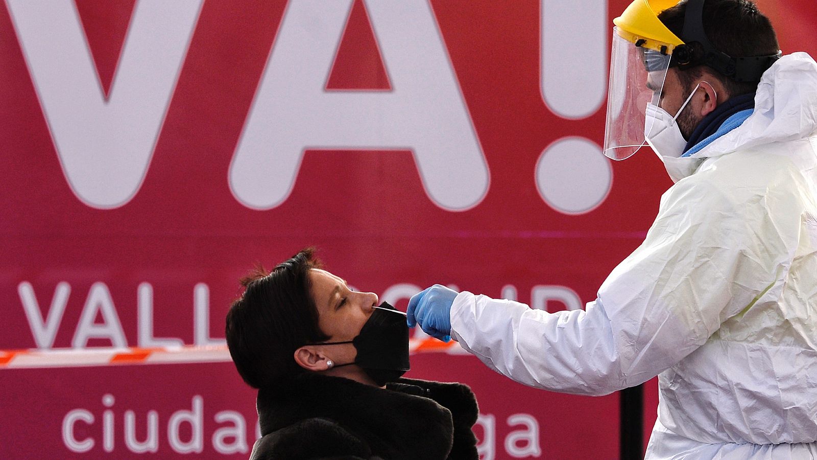 Coronavirus - Las reinfecciones se disparan con ómicron | Ver