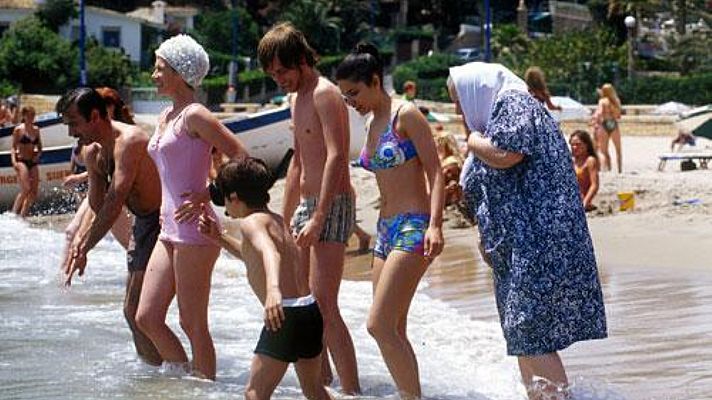 Los Alcántara ven por primera vez el mar