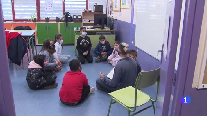 L'Informatiu - Cap nen sense extraescolars a Barcelona