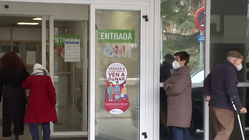 La soledad de los mayores en los hospitales por culpa del protocolo covid