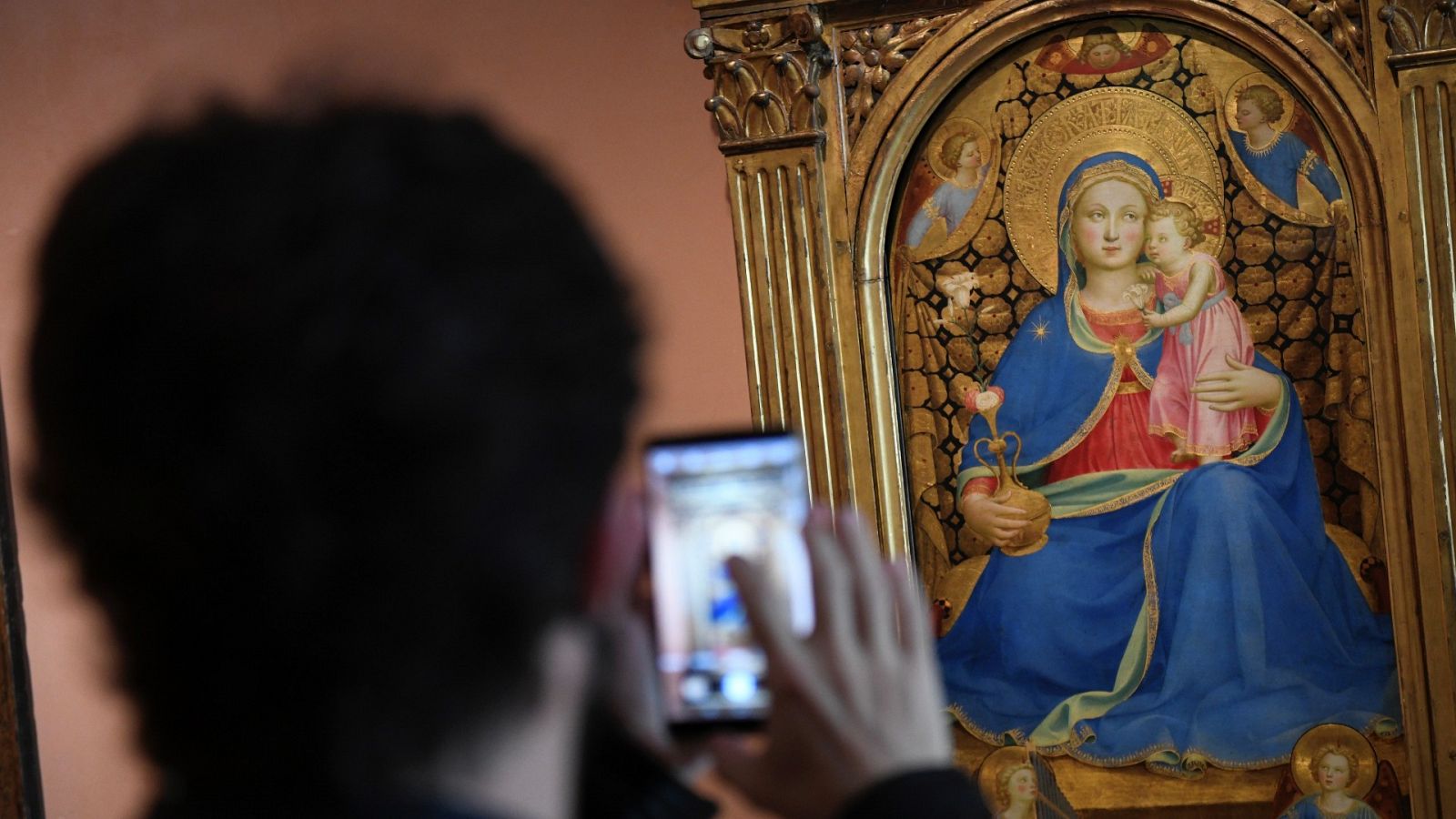 Empieza la restauración de 'La Virgen de la Humildad'