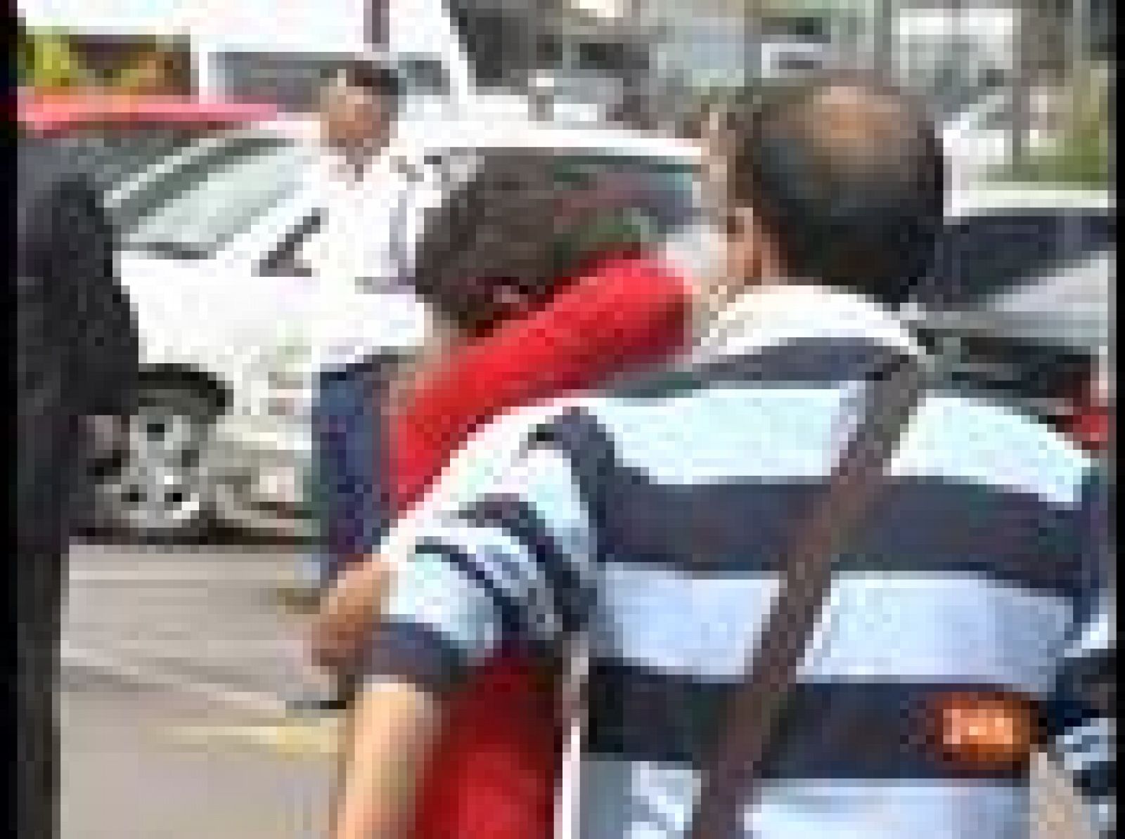 Telediario matinal en cuatro minutos - 20/11/09 | Ver