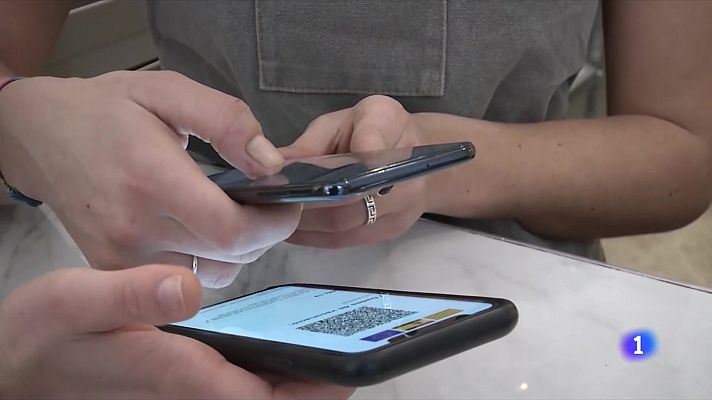 L'Informatiu - Últim dia de passaport covid