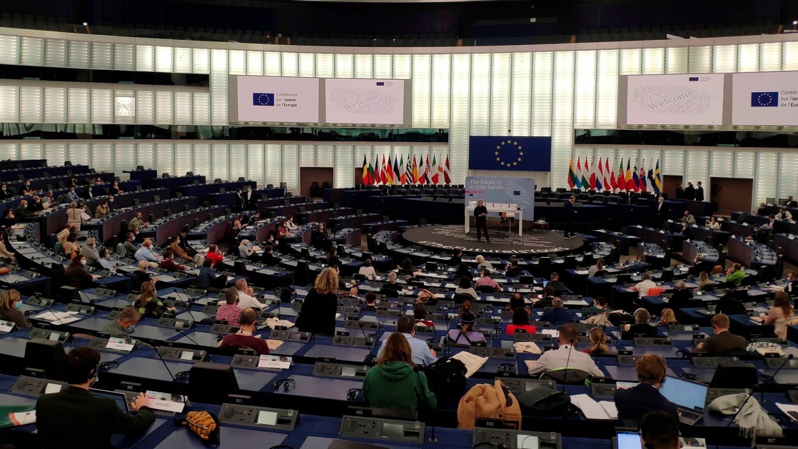 En el Parlamento Europeo, 80 ciudadanos proponen "sentar las bases del futuro"