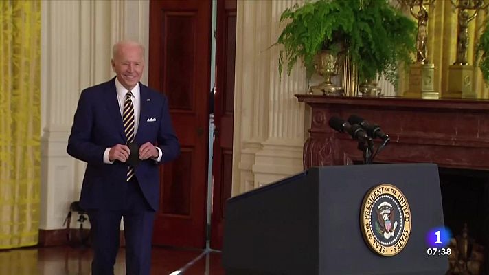 Telediario Matinal - Biden promete a Zelenski una "respuesta decisiva"