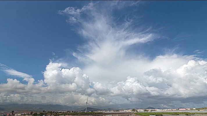 El tiempo - Viento fuerte o con intervalos de fuerte en el Estrecho, Alborán y litoral norte de Galicia