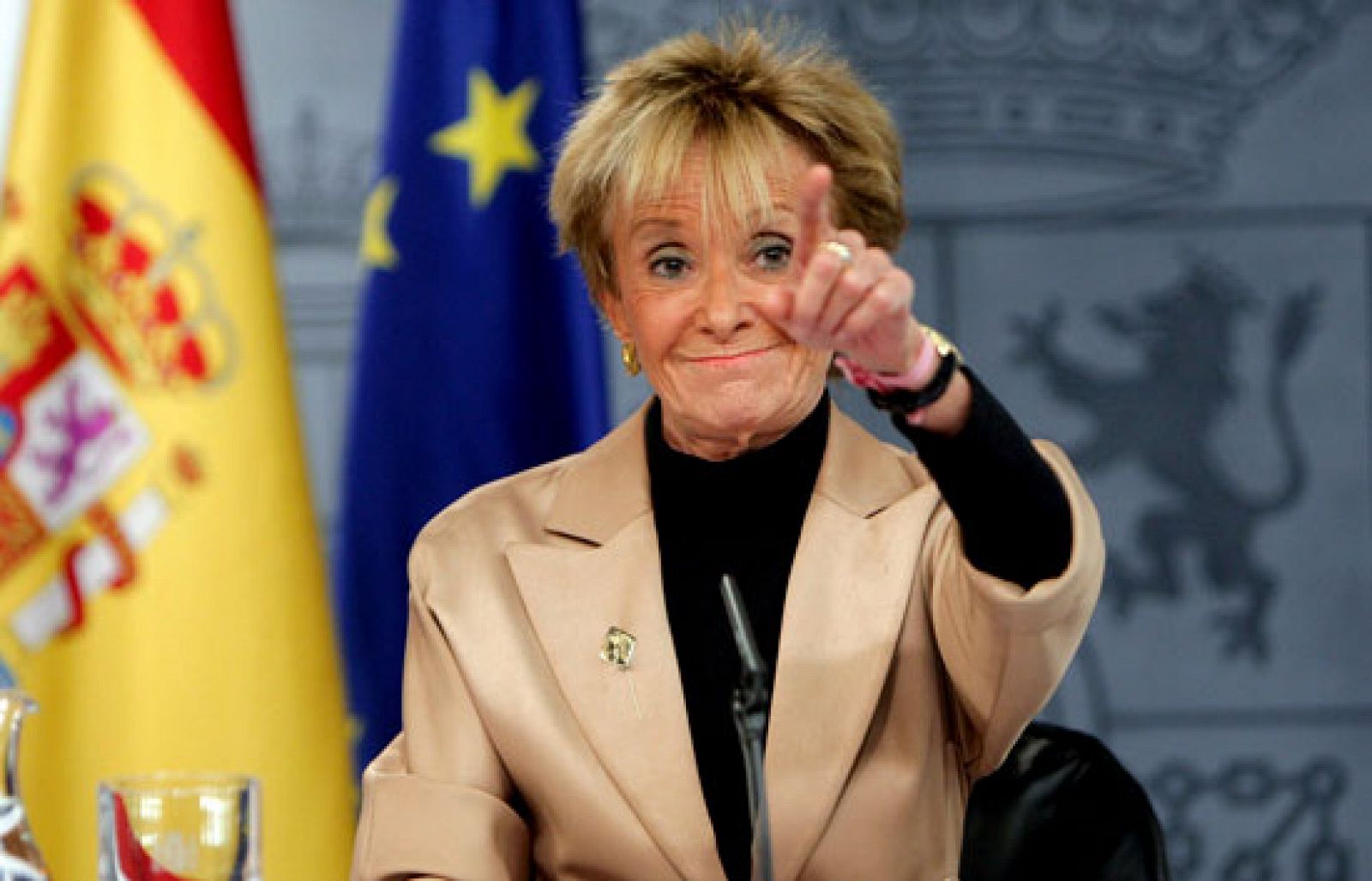 De la Vega confirma incidente con Reino Unido | Ver