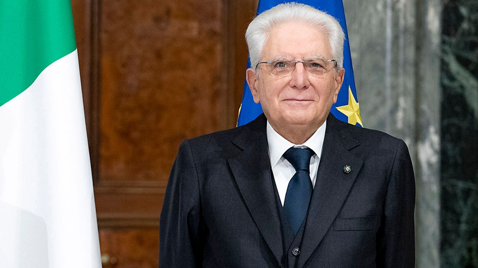 Mattarella seguirá como jefe de Estado para salir del bloqueo