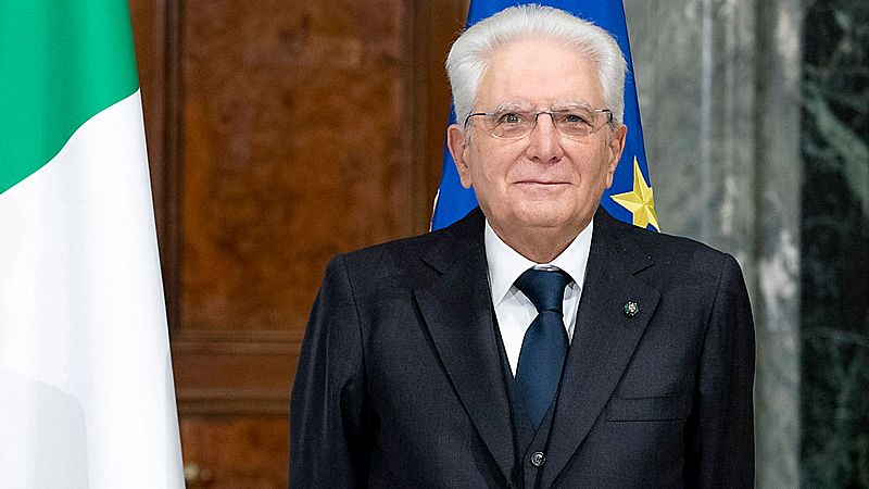 Mattarella seguirá como jefe de Estado para salir del bloqueo