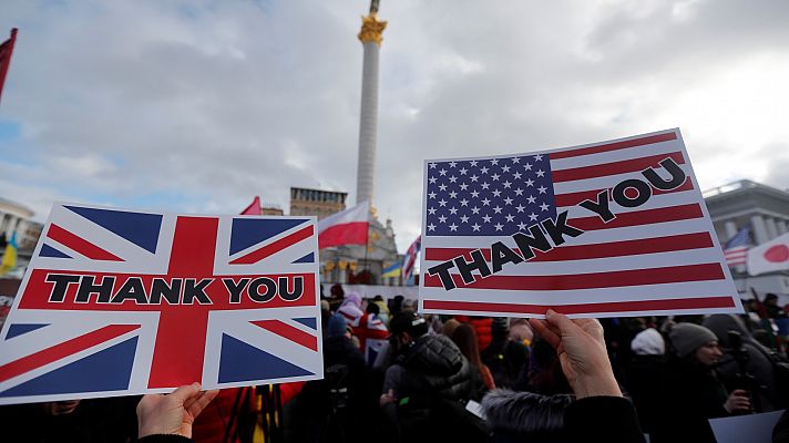 Reino Unido estudia enviar más efectivos a Ucrania