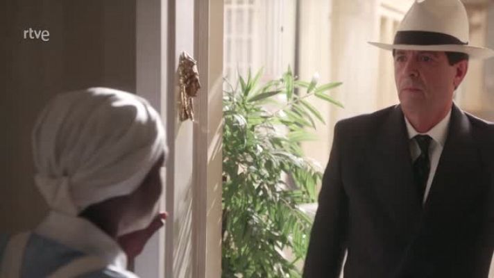 Dos vidas - Enoa encuentra el arma con el que se mató a Inés