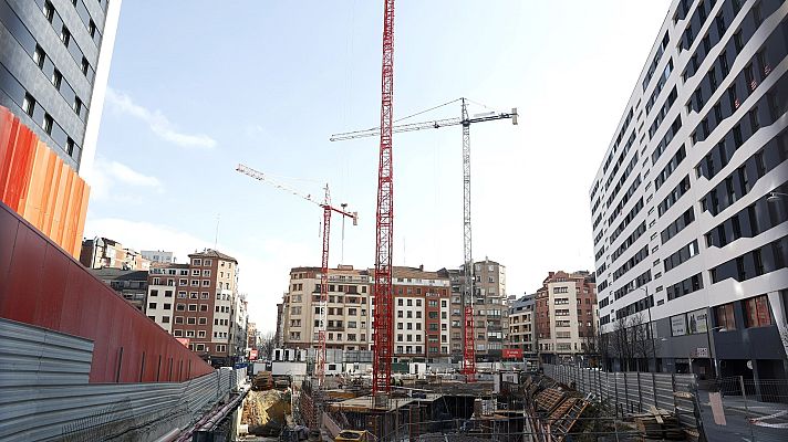 Telediario 1 - El mercado inmobiliario se reactiva y recupera el nivel previo prepandemia