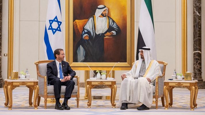Visita histórica del presidente de Israel a Emiratos Árabes Unidos para normalizar relaciones
