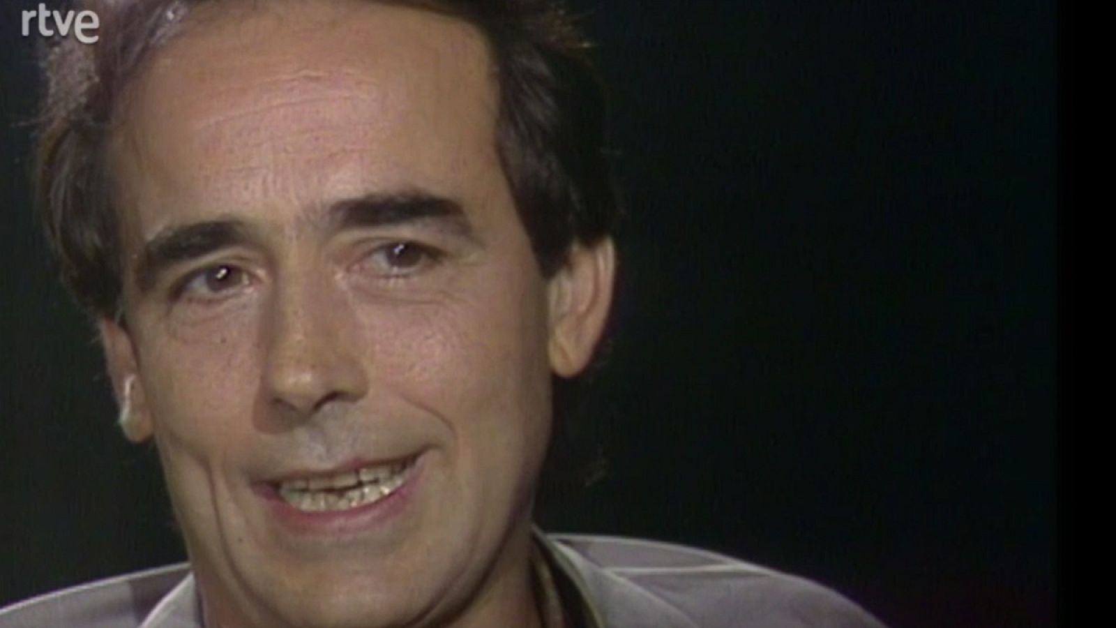 La luna - Joan Manuel Serrat - La luna | Ver