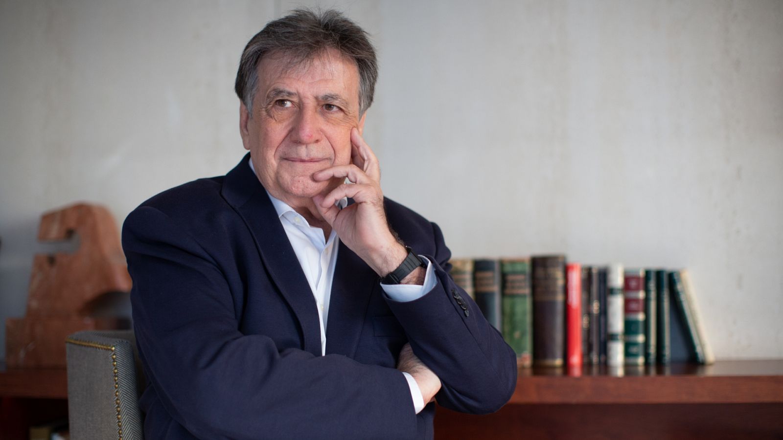 Luis Landero regresa con el libro 'Una historia ridícula'