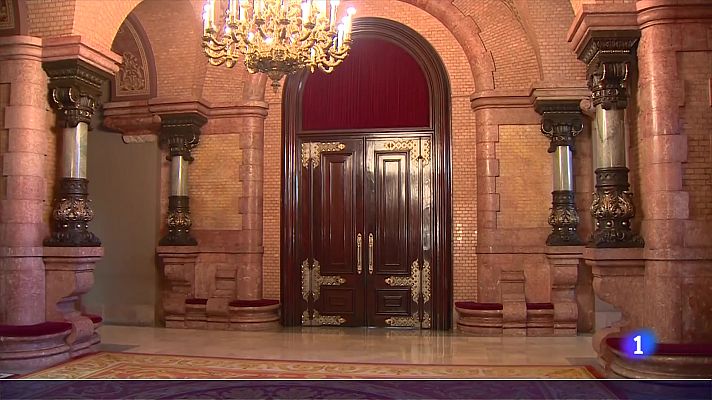 L'Informatiu - El Parlament atura l'activitat abans del dictàmen sobre Juvillà