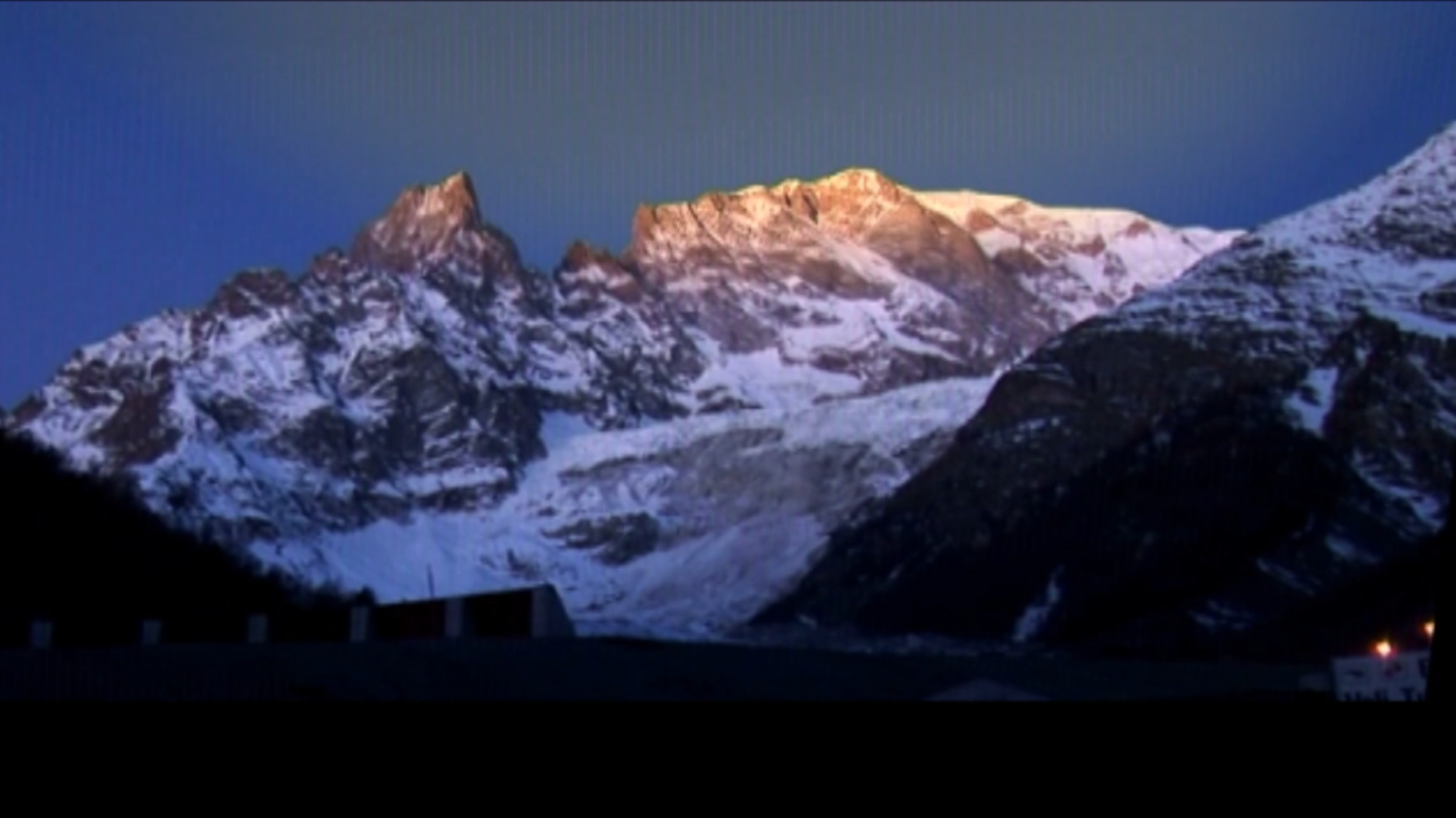 Al filo de lo imposible - Reconstrucción de la escalada de Walter Bonatti - Al filo de lo imposible | Ver