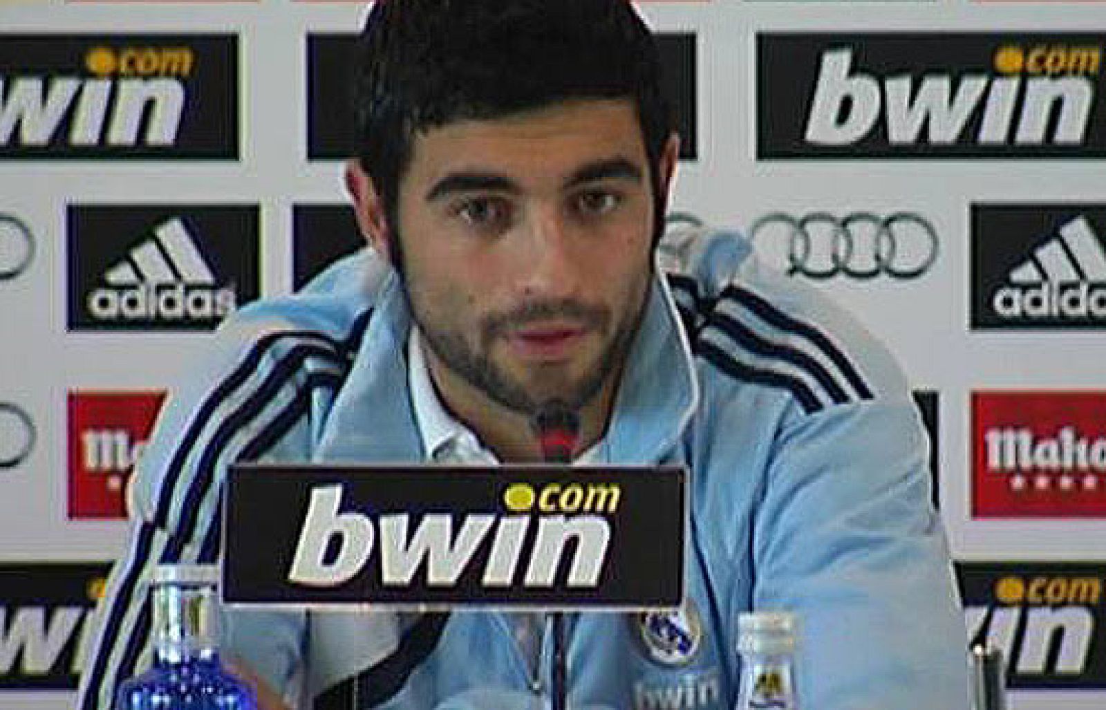 Llegará líder al partido contra el Barcelona, pero aún no ha conseguido jugar bien. Es el mayor reto de los madridistas, que esperan mejorar con Ronaldo en el campo.