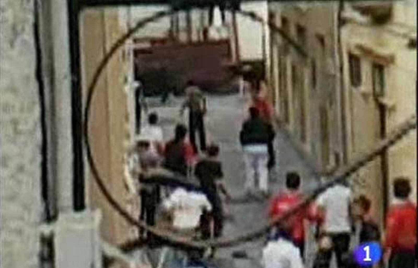 Siete toros se escapan durante el rodaje de la película de Tom Cruise en Cádiz | Ver