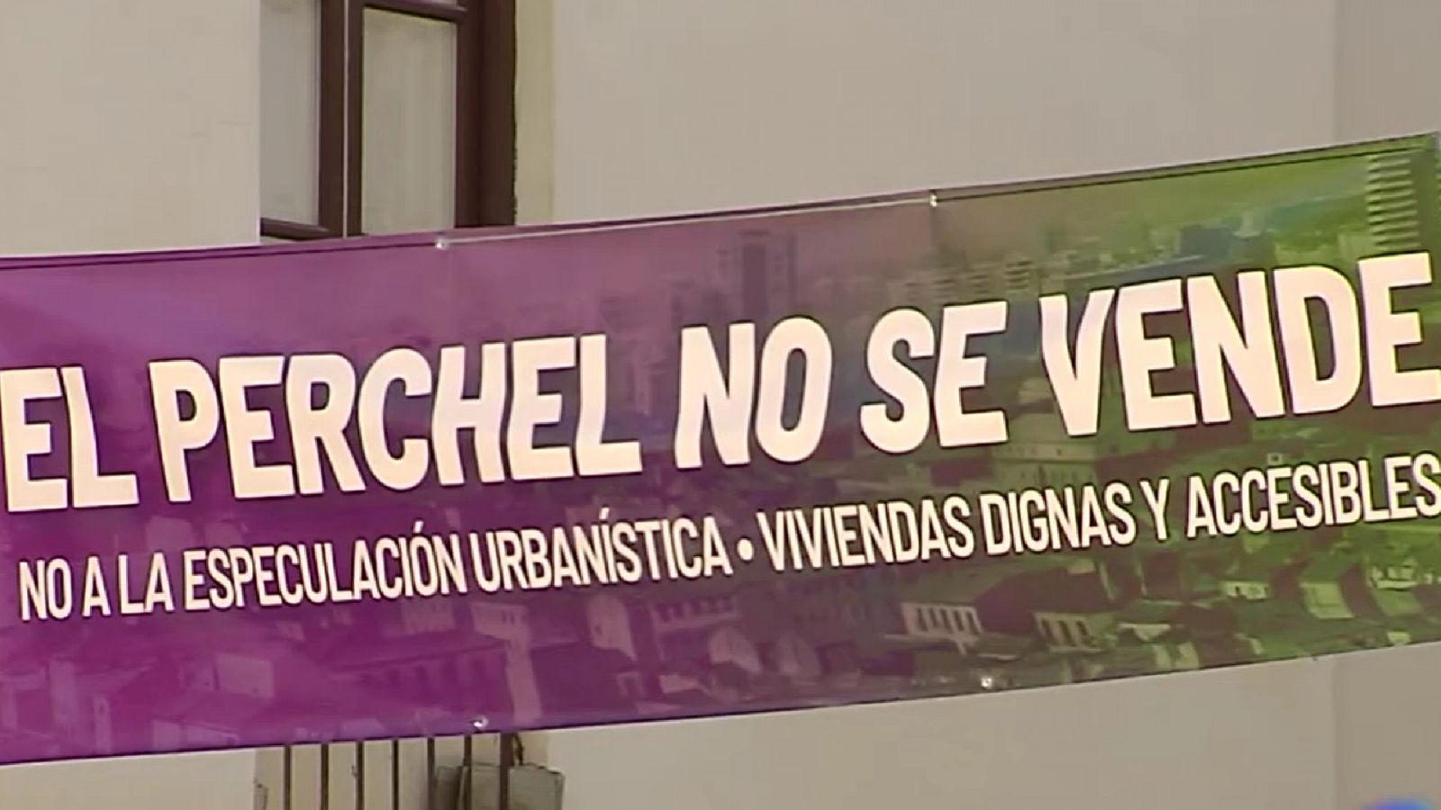 Los vecinos de El Perchel intentan frenar el derribo de sus casas 