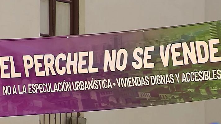 Los vecinos de El Perchel intentan frenar el derribo de sus casas por parte de una inmobiliaria