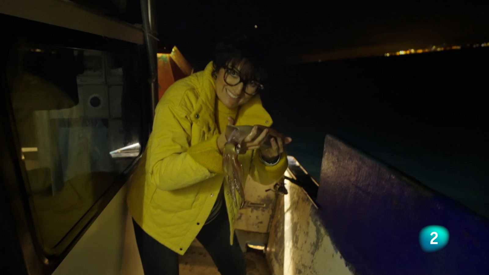 La recepta perduda - Sílvia Abril aprèn a pescar calamar de potera - Veure ara