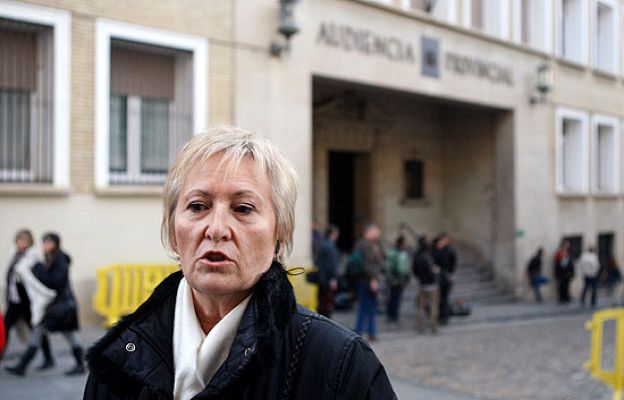  - La hermana de Mainar le defiende