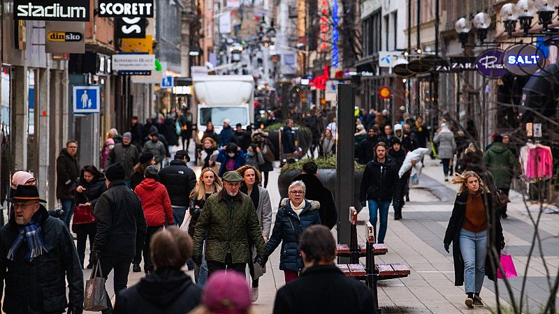 Los países europeos relajan las restricciones aunque sigue alta la incidencia