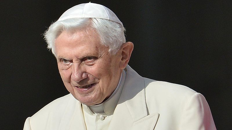 Benedicto XVI pide perdón a las víctimas de abusos sexuales