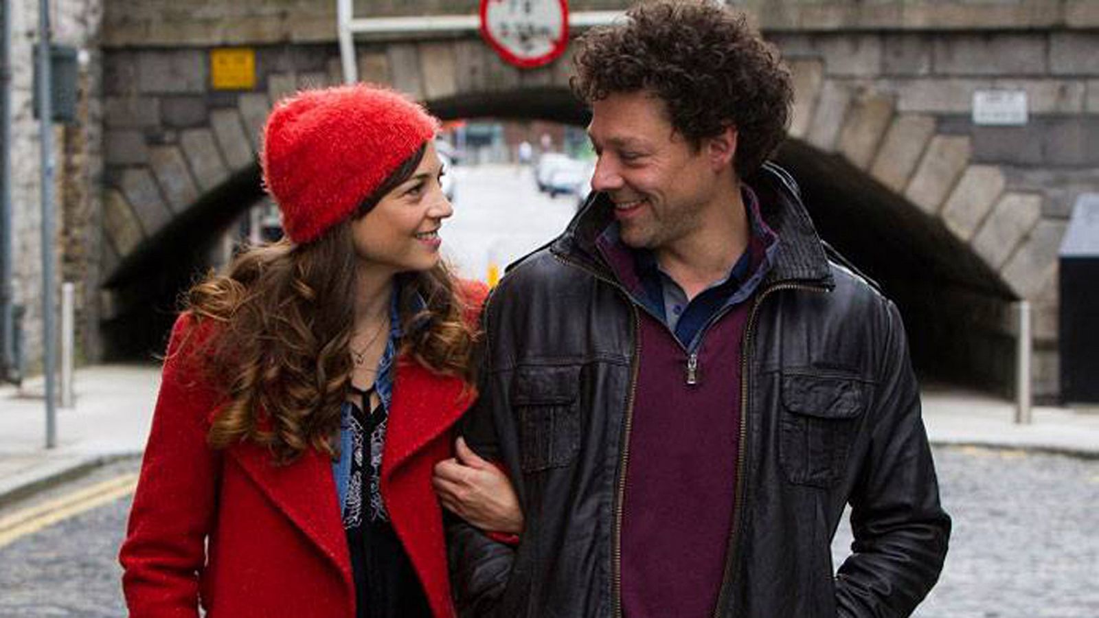 Empieza 2025 con amor 7 irresistibles comedias románticas
