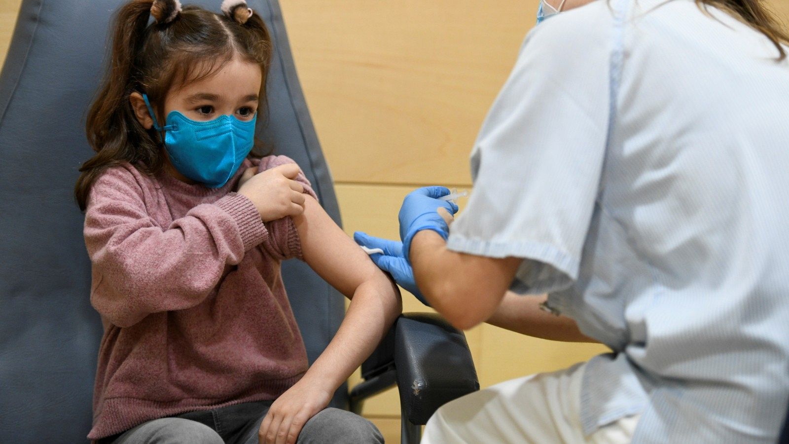 Vacuna COVID: comienzan las segundas dosis a los niños