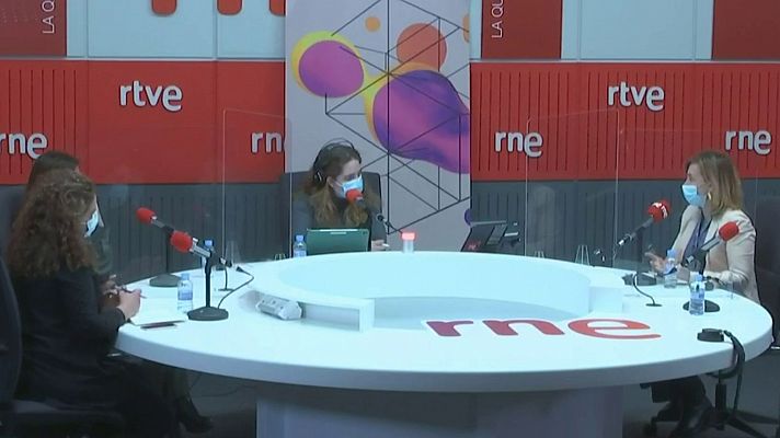 Mesa redonda con Elvira Marco, Ofelia Grande y Pilar Álvarez