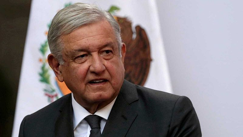 El presidente de México propone "pausar" las relaciones con España